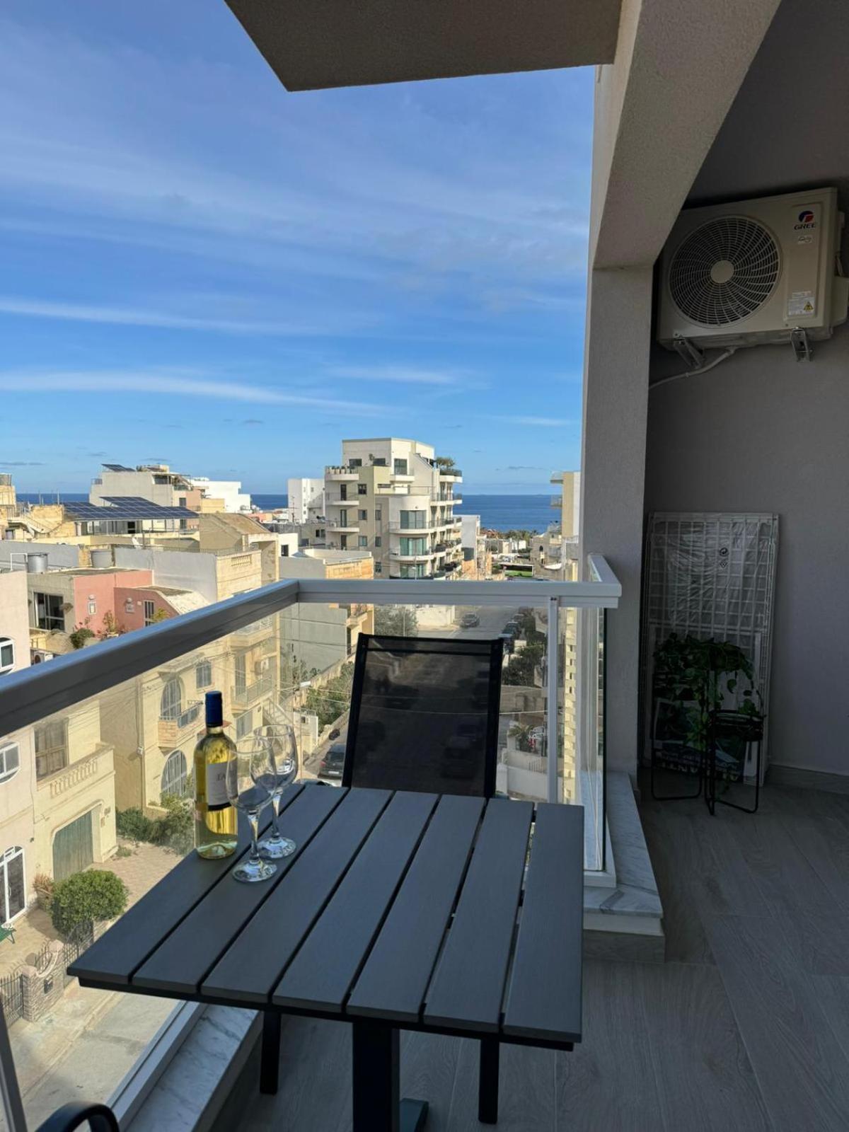 Luxury & Modern Two Bedroom Marsaskala Apartment Exterior foto